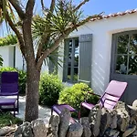 Maison Rénovée Près Plage, 6 Couchages, Terrasse, Bbq, Parking, Internet Inclus - Fr-1-224b-588 Hébergement de vacances *