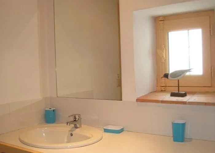 Maison Rénovée Près Plage, 6 Couchages, Terrasse, Bbq, Parking, Internet Inclus - Fr-1-224b-588